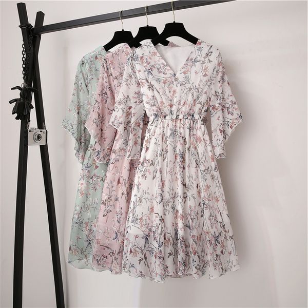 new spring summer chiffon women v-neck ruffle sleeve floral print dresses sweet slim elastic waist mid-length ladies dress, Black;gray
new spring summer chiffon women v-neck ruffle sleeve floral print dresses sweet slim elastic waist mid-length ladies dress, Black;gray