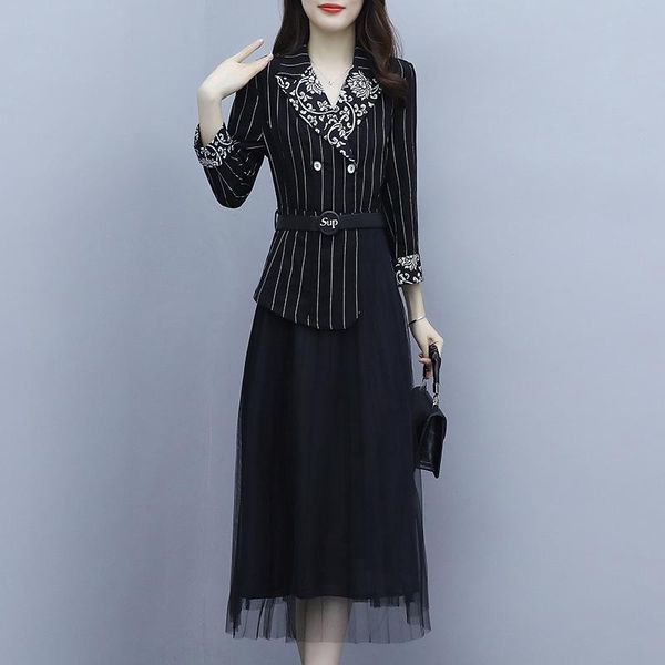 casual dresses womens stripe mesh office ladies dress 2021 autumn long sleeve patchwork party cocktail business work slim loose, Black;gray
casual dresses womens stripe mesh office ladies dress 2021 autumn long sleeve patchwork party cocktail business work slim loose, Black;gray