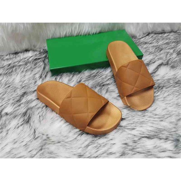 beach sandals women slippers flat heel casual ladies shoes outdoor female slides men couple slippers size 35-45, Black
beach sandals women slippers flat heel casual ladies shoes outdoor female slides men couple slippers size 35-45, Black