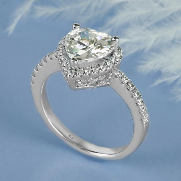 cluster rings 18k whiet color moissanite female ring 925 silver exclusive sales women's 2ct d couleur vvs1 diamant engagement, Golden;silver
cluster rings 18k whiet color moissanite female ring 925 silver exclusive sales women's 2ct d couleur vvs1 diamant engagement, Golden;silver