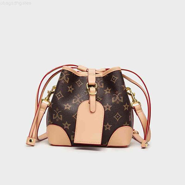 handbags women luxurys designers bags 2021 designer luxury satchel messenger handbag leather strum handbag purses totes mini crossbody bag 0
handbags women luxurys designers bags 2021 designer luxury satchel messenger handbag leather strum handbag purses totes mini crossbody bag 0