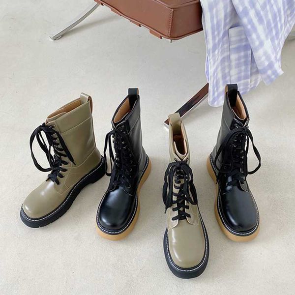 boots big-name fan fashionable thick-soled fashion catwalk models wild lace-up muffin bottom round toe short women, Black
boots big-name fan fashionable thick-soled fashion catwalk models wild lace-up muffin bottom round toe short women, Black