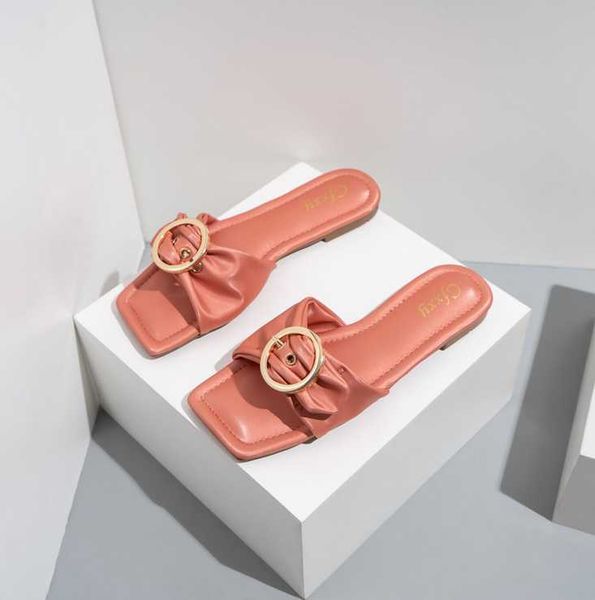 slippers 2021 europe and america fashion belt buckle flat heel women's shoes solid square sandal size 37-42, Black
slippers 2021 europe and america fashion belt buckle flat heel women's shoes solid square sandal size 37-42, Black
