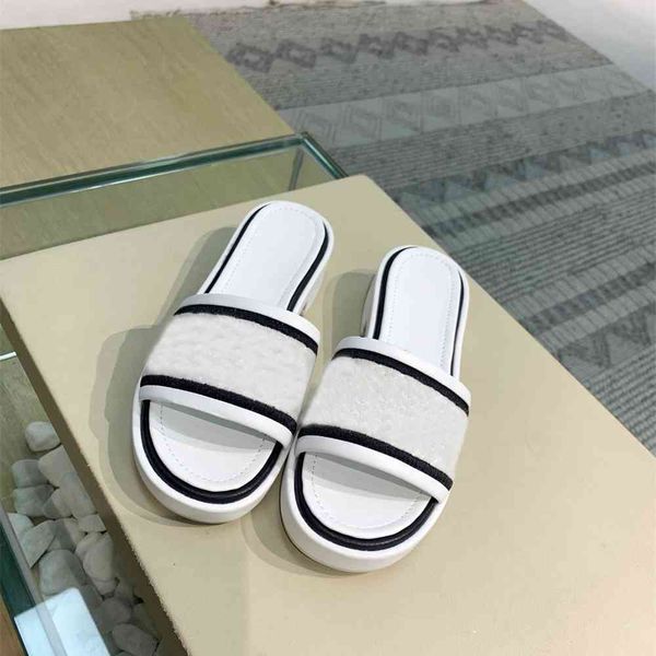 70% off wholesale sandals flip-flops hollow out and breathable sandals for 9ecp, Black
70% off wholesale sandals flip-flops hollow out and breathable sandals for 9ecp, Black