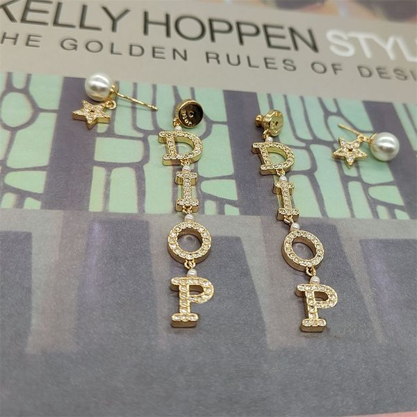 gift box full brilliant diamonds long 925 silver needle simple red fashion comfortable pearl earrings
gift box full brilliant diamonds long 925 silver needle simple red fashion comfortable pearl earrings
