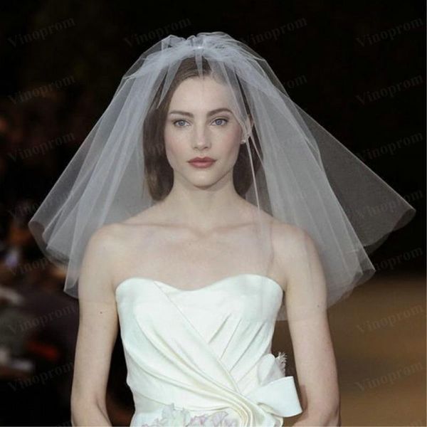 bridal veils womens short tulle veil wedding with comb cute edge for bride flower girl party, Black
bridal veils womens short tulle veil wedding with comb cute edge for bride flower girl party, Black