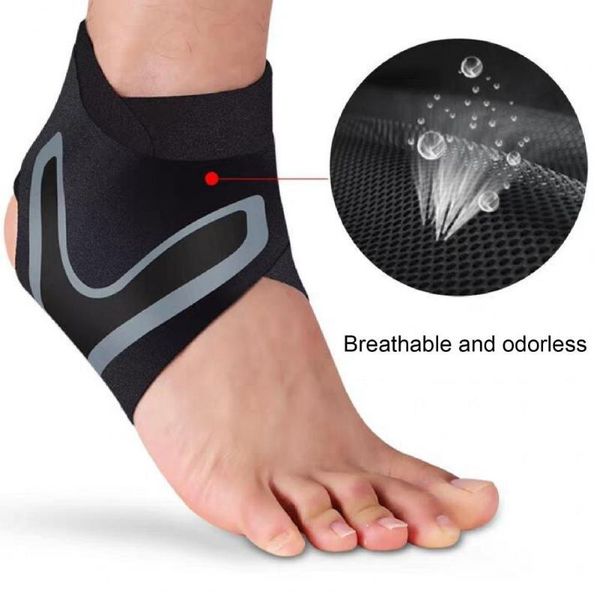 pair of 2 outdoor sports pressurized ankle brace anti-sprain wrist socks basketball mountain climbing hol cover support, Blue;black
pair of 2 outdoor sports pressurized ankle brace anti-sprain wrist socks basketball mountain climbing hol cover support, Blue;black