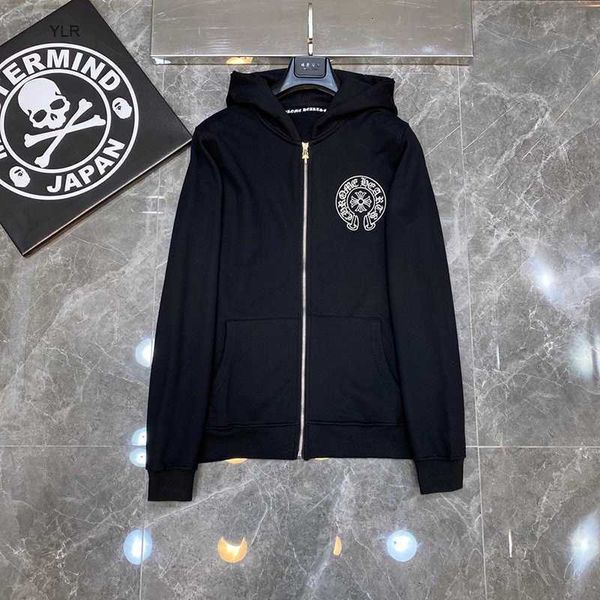 chrome/heartsclassic sanskrit chao horseshoe brand print ch crosin graffiti villain skeleton zipper hoodie for men and wome, Black
chrome/heartsclassic sanskrit chao horseshoe brand print ch crosin graffiti villain skeleton zipper hoodie for men and wome, Black