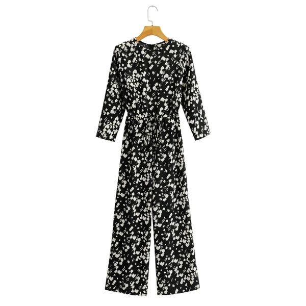 women graffiti printing waist drawstring siamese pants casual female three quarter sleeve loose jumpsuits p1973 210430, Black;white
women graffiti printing waist drawstring siamese pants casual female three quarter sleeve loose jumpsuits p1973 210430, Black;white