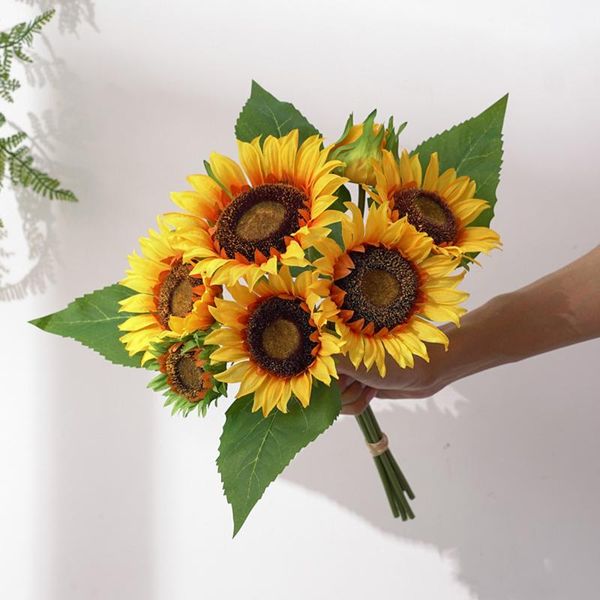 beautiful 7 heads sunflower bouquet silk flower artificial home garden party wedding decoration diy decorative flowers & wreath
beautiful 7 heads sunflower bouquet silk flower artificial home garden party wedding decoration diy decorative flowers & wreath
