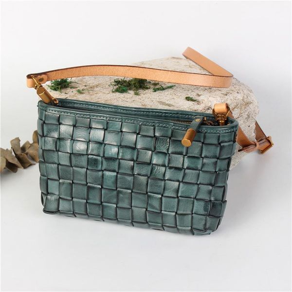 evening bags first layer veg-taned genuine leather women shoulder bag 2021 luxury knit designer crossbody
evening bags first layer veg-taned genuine leather women shoulder bag 2021 luxury knit designer crossbody