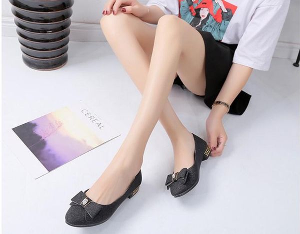 2021 spring and autumn shoes with new style fashion low heel pointed end women's shoes @7005, Black
2021 spring and autumn shoes with new style fashion low heel pointed end women's shoes @7005, Black