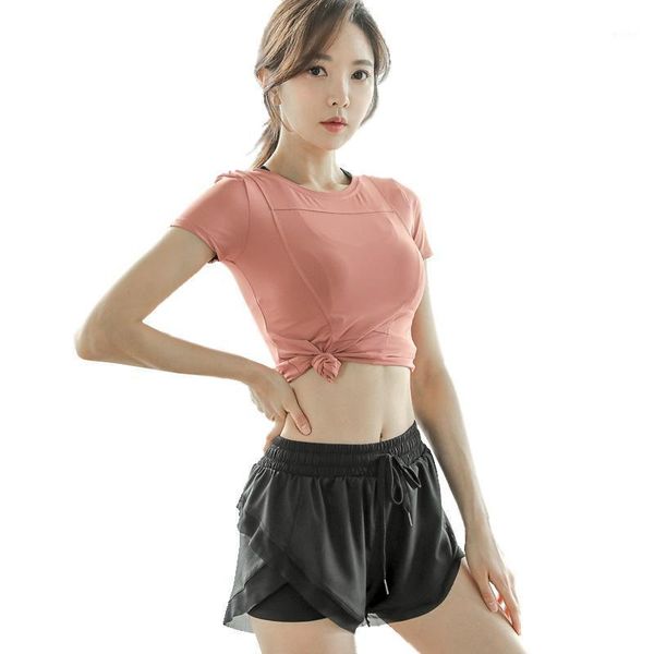 yoga outfit 2021 korean fitness sports women's high elastic and breathable splicing aerobics running t-shirt clothes
yoga outfit 2021 korean fitness sports women's high elastic and breathable splicing aerobics running t-shirt clothes