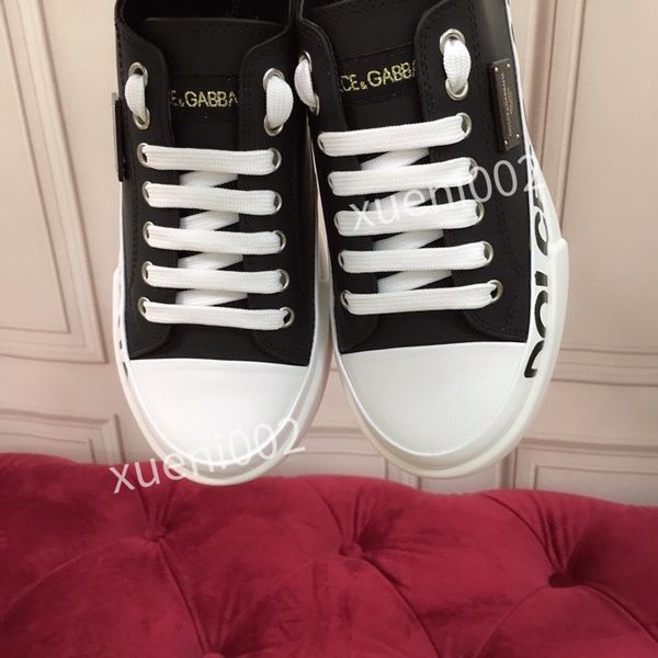 2022 womens men boots for designer casual shoes trainers sneaker clear sneakers cneaker black pink luxury platform purple white black red hc
2022 womens men boots for designer casual shoes trainers sneaker clear sneakers cneaker black pink luxury platform purple white black red hc