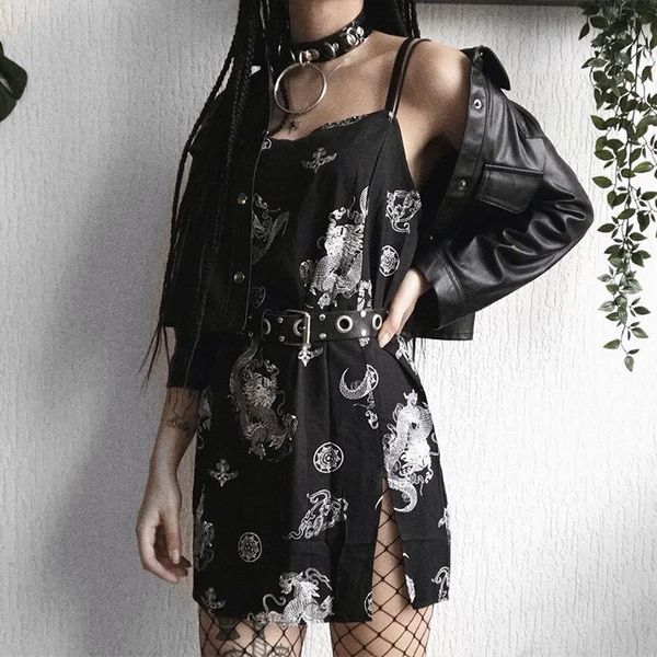 casual dresses 2021 summer women dragon pattern sleeveless split hip slender slim fit print dress club harajuku bodycon tigh mini, Black;gray
casual dresses 2021 summer women dragon pattern sleeveless split hip slender slim fit print dress club harajuku bodycon tigh mini, Black;gray