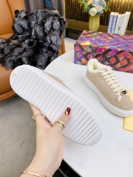 luxurious ankle boots luxurys designers shoes originals casua ladies party prom luxury brand white lamb plush suede embossed, Black
luxurious ankle boots luxurys designers shoes originals casua ladies party prom luxury brand white lamb plush suede embossed, Black
