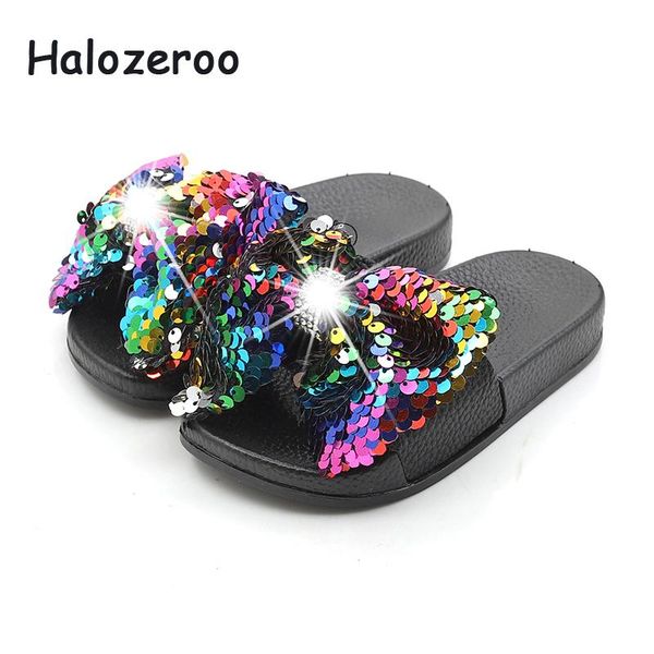 slipper summer children fashion slides baby girls bow shoes toddler rhinestone slippers kids glitter brand black sequin shoe 2021, Black;grey
slipper summer children fashion slides baby girls bow shoes toddler rhinestone slippers kids glitter brand black sequin shoe 2021, Black;grey