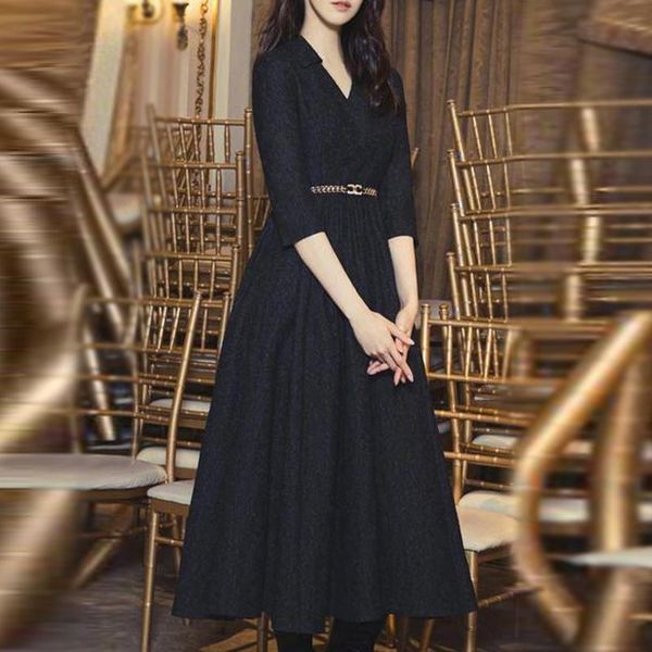 casual dresses fashion runway 2021 autumn dress women design black three quarter slim midi, Black;gray
casual dresses fashion runway 2021 autumn dress women design black three quarter slim midi, Black;gray
