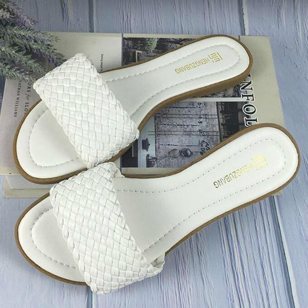 summer woven slippers women slip on slides fashion round toe flat casual ladies flip flops beach woman shoes white, Black
summer woven slippers women slip on slides fashion round toe flat casual ladies flip flops beach woman shoes white, Black