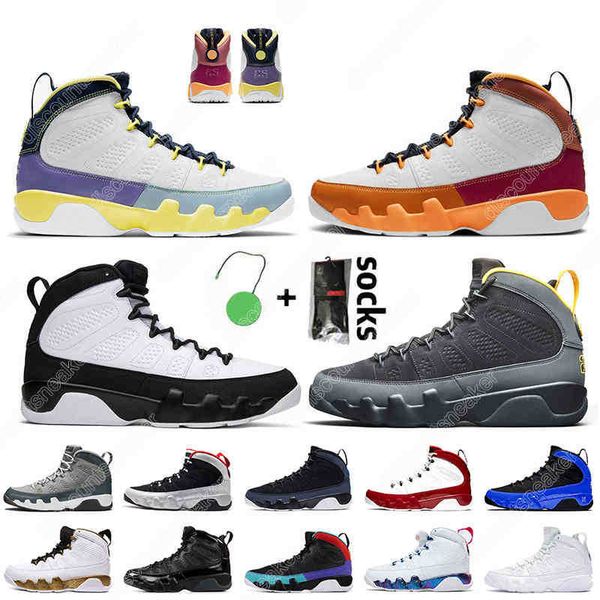 7-13 2021 change the world 9 9s basketball shoes university blue gold gym red cool grey silver glitter bred mens trainers sneakers
7-13 2021 change the world 9 9s basketball shoes university blue gold gym red cool grey silver glitter bred mens trainers sneakers