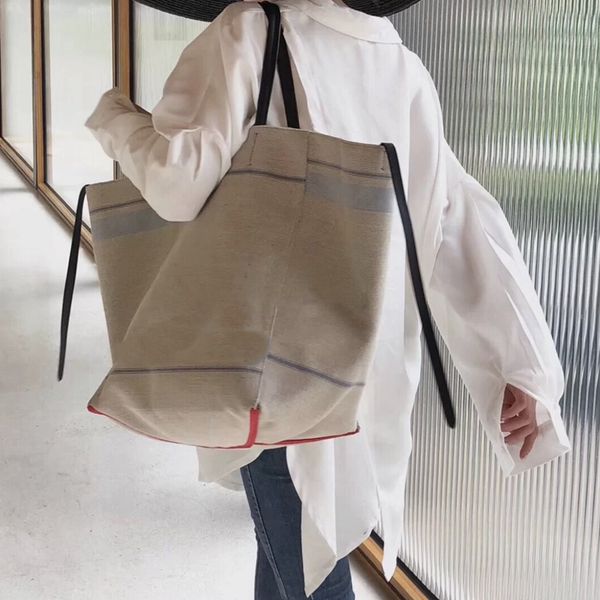 shoulder bags tote handbag designer bag ladies handbags totes crossbody genuine leather luxury different styles evening party with the origi
shoulder bags tote handbag designer bag ladies handbags totes crossbody genuine leather luxury different styles evening party with the origi