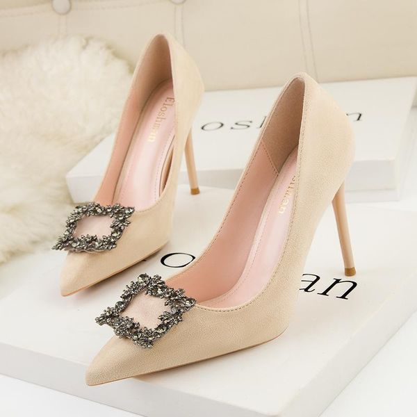 dress shoes 2021 crystal women pumps soft flock high heels autumn bride party woman pointed diamond buckle work shoe, Black
dress shoes 2021 crystal women pumps soft flock high heels autumn bride party woman pointed diamond buckle work shoe, Black