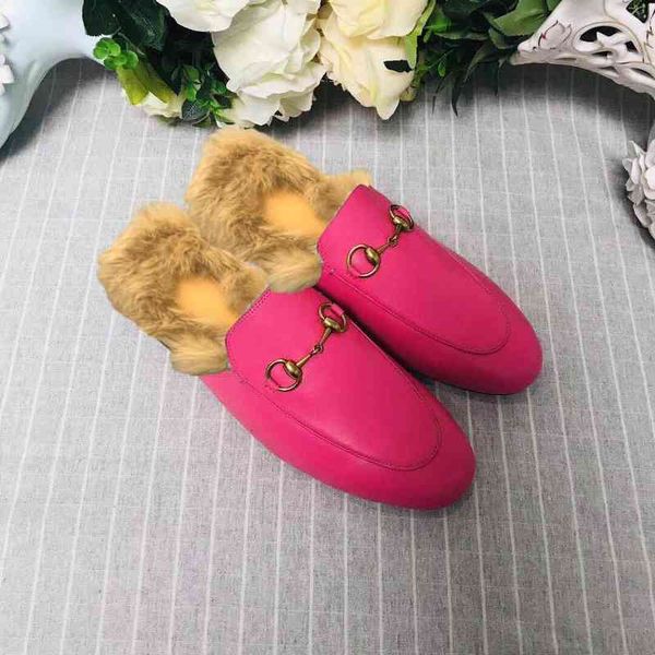wool winter men slippers classic designer lazy flat baotou flip flops 100% leather lady slides suede letter cowhide metal mens with fur, Black
wool winter men slippers classic designer lazy flat baotou flip flops 100% leather lady slides suede letter cowhide metal mens with fur, Black