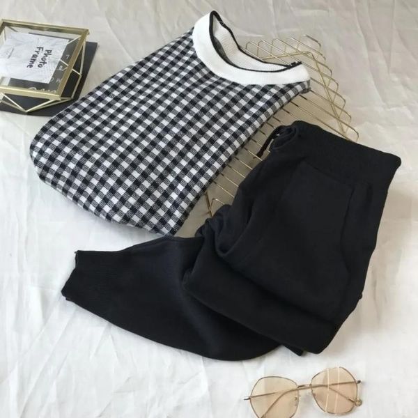 women's two piece pants fashion plaid knitted set women casual elastic 2021 sets spring vintage suit pullover womens outfits, White
women's two piece pants fashion plaid knitted set women casual elastic 2021 sets spring vintage suit pullover womens outfits, White