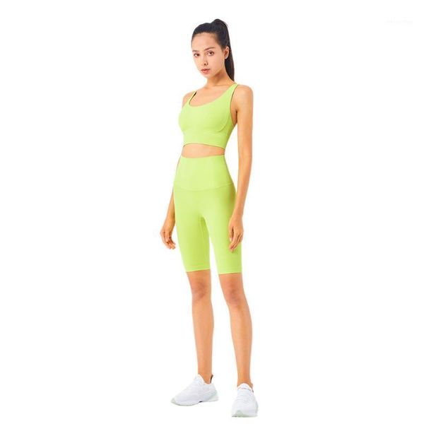 yoga outfit leggings sports 5-point short women's summer high waist squat proof naked-feel gym joggers large size no front seam bermuda
yoga outfit leggings sports 5-point short women's summer high waist squat proof naked-feel gym joggers large size no front seam bermuda