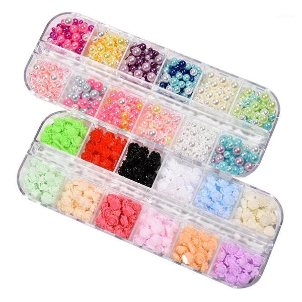 12pcs/box nail powder 12 grid glitter flake super-holographic butterfly mixed round art decoration1, Silver;gold
12pcs/box nail powder 12 grid glitter flake super-holographic butterfly mixed round art decoration1, Silver;gold