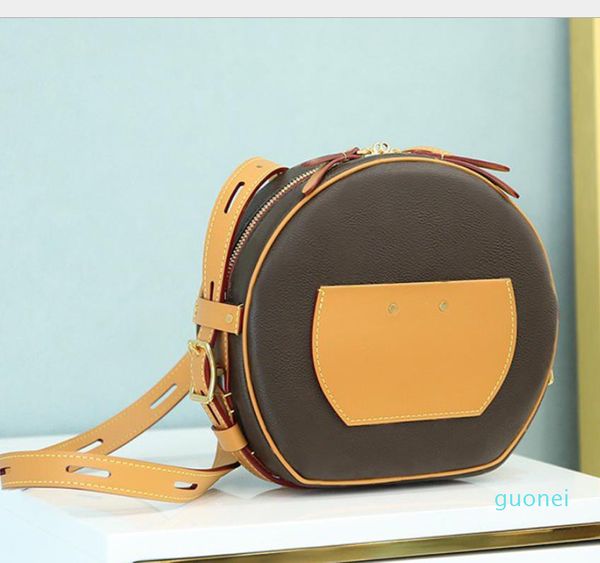 2021 66636 fashion bags soft round cake bag retro donkey family shoulder messenger small casual ladies
2021 66636 fashion bags soft round cake bag retro donkey family shoulder messenger small casual ladies