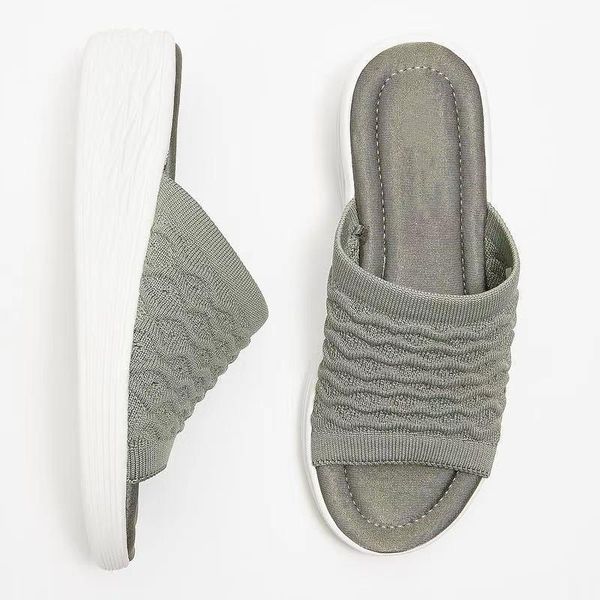 slippers oeing women summer wear flat bottom 2021 fashion ladies sandals and rubber cotton plus size 35-44, Black
slippers oeing women summer wear flat bottom 2021 fashion ladies sandals and rubber cotton plus size 35-44, Black