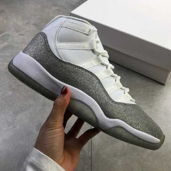 eakers 11 11s mens basketball shoes jumpman 25th anniversary low bred 45 cap and gown 72-10 white metallic silver running 385wzk
eakers 11 11s mens basketball shoes jumpman 25th anniversary low bred 45 cap and gown 72-10 white metallic silver running 385wzk