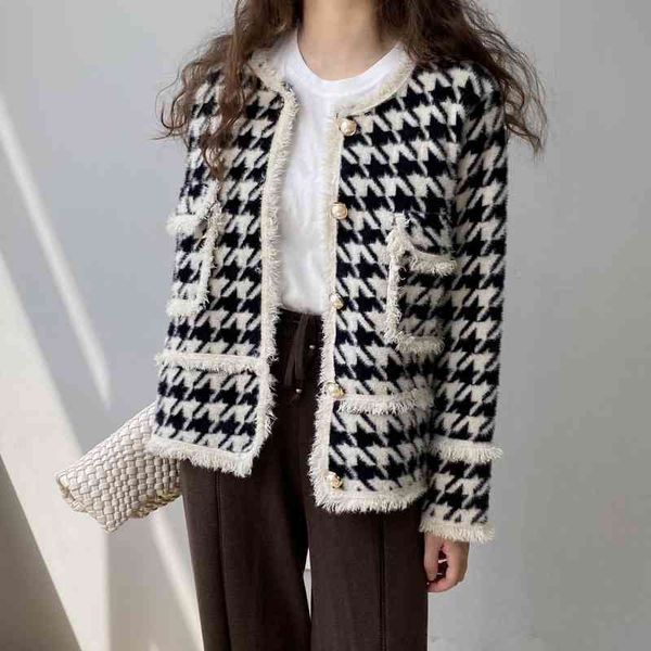 women's sweaters autumn cardigans plaid knitted o-neck for long sleeve sweater coat fashion cape wf6n, White;black
women's sweaters autumn cardigans plaid knitted o-neck for long sleeve sweater coat fashion cape wf6n, White;black