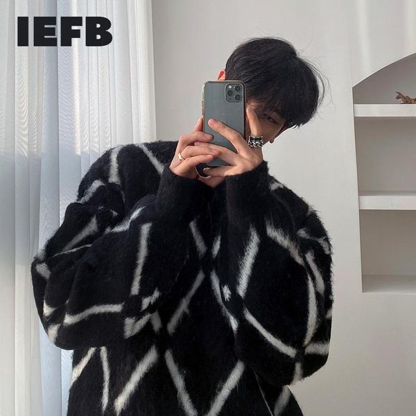 men's sweaters iefb plush plaid sweater autumn winter korean fashion loose vintage kintwear thickened pullogers round collar 9y4553, White;black
men's sweaters iefb plush plaid sweater autumn winter korean fashion loose vintage kintwear thickened pullogers round collar 9y4553, White;black