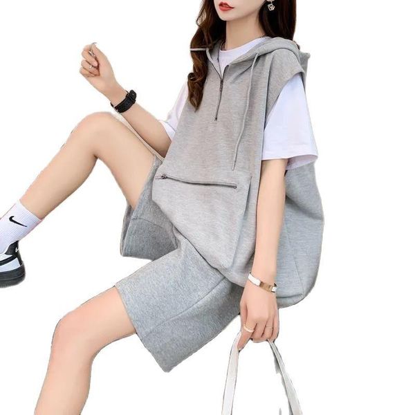 women's tracksuits fashion loose clothing 2021 sleeveless vest hooded suit summer tracksuit women shorts two piece set, Gray
women's tracksuits fashion loose clothing 2021 sleeveless vest hooded suit summer tracksuit women shorts two piece set, Gray