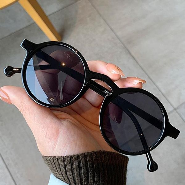 vintage round sunglasses women brand designer men shades sun glasses ladies black sunglass green outdoor eyewear uv400, White;black
vintage round sunglasses women brand designer men shades sun glasses ladies black sunglass green outdoor eyewear uv400, White;black