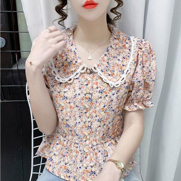 women's blouses & shirts 2021 summer korean version of loose lace doll collar shirt puff sleeves floral french clavicle short, White
women's blouses & shirts 2021 summer korean version of loose lace doll collar shirt puff sleeves floral french clavicle short, White