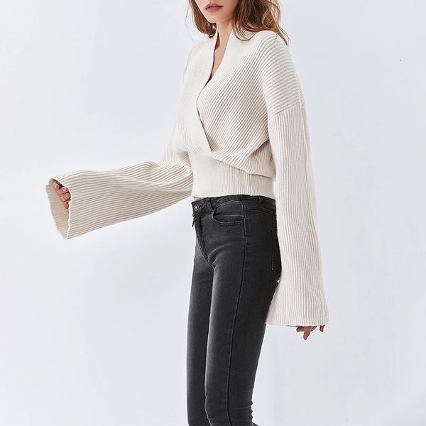 european and american fall/winter v-neck cross-waist wrap loose knitted sweater, White;black
european and american fall/winter v-neck cross-waist wrap loose knitted sweater, White;black