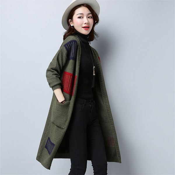 loose plus size contrast color knitted sweater female fashion patch pocket stitching long sleeve cardigan women spring 210427, White;black
loose plus size contrast color knitted sweater female fashion patch pocket stitching long sleeve cardigan women spring 210427, White;black