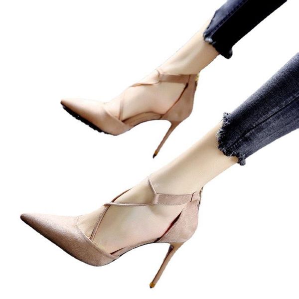 dress shoes 2021 fashion pointed stiletto super high-heeled nightclub black shallow mouth
dress shoes 2021 fashion pointed stiletto super high-heeled nightclub black shallow mouth