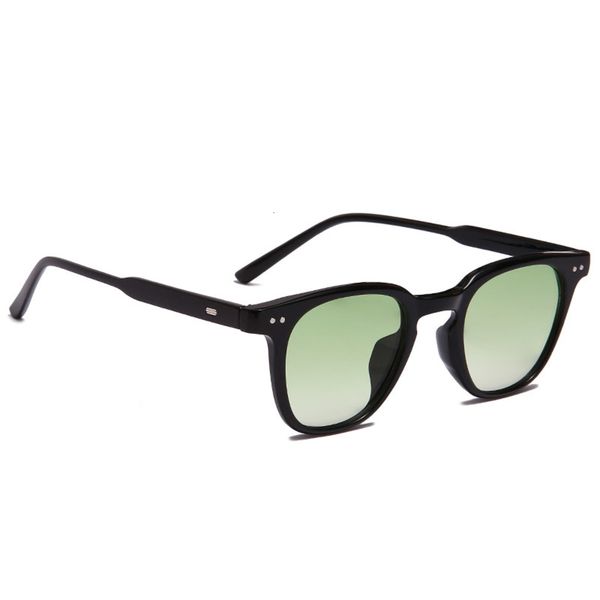 sunglasses fashion color haze blue fashion eyeglass frame korean color round meter nail small sunglasses, White;black
sunglasses fashion color haze blue fashion eyeglass frame korean color round meter nail small sunglasses, White;black