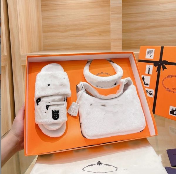 re-edition 2021terry fabric mini bag handbag woman one shoulder underarm bags designer plush slippers hair band three-piece luxury ladies
re-edition 2021terry fabric mini bag handbag woman one shoulder underarm bags designer plush slippers hair band three-piece luxury ladies