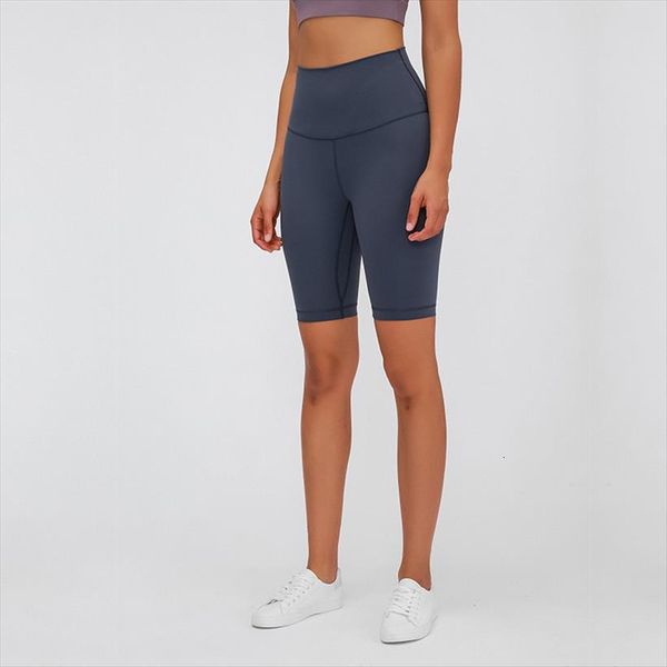ultra high waist yoga womens capris running shorts anti glare hip belly holding sports fitness for women, Black;white
ultra high waist yoga womens capris running shorts anti glare hip belly holding sports fitness for women, Black;white