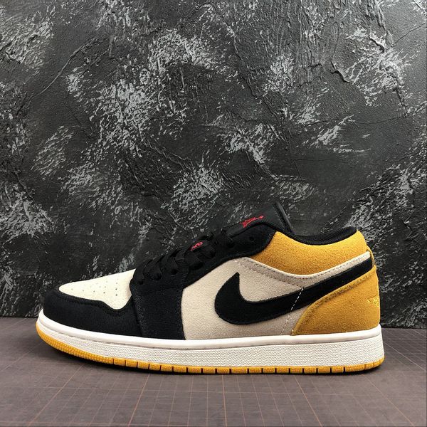 1s 2021 basketball shoes 1 low jumpman men womens court purple breathable outdoor sports sneakers trainers size 36-45
1s 2021 basketball shoes 1 low jumpman men womens court purple breathable outdoor sports sneakers trainers size 36-45