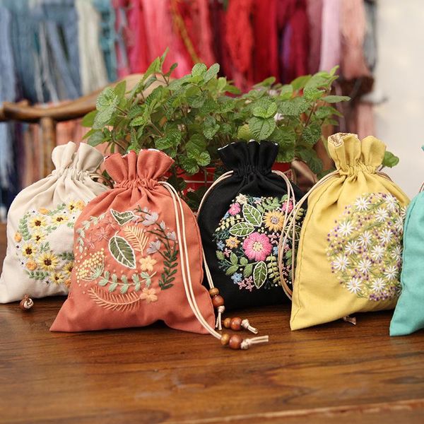 other arts and crafts diy embroidery sewing kit creative european style colorful flowers pattern handmade 21.5*16.5cm portable drawstring st 
other arts and crafts diy embroidery sewing kit creative european style colorful flowers pattern handmade 21.5*16.5cm portable drawstring st