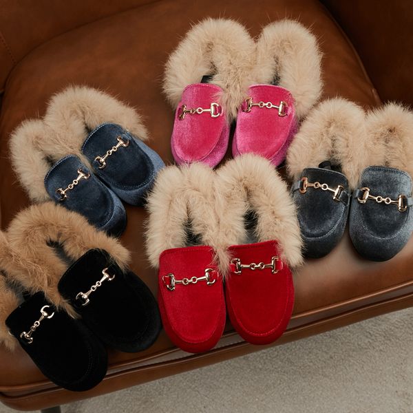 winter kids fur shoes children veet shoes baby girls warm flats toddler bla brand shoes princess loafer with bule moccasin, Black;red
winter kids fur shoes children veet shoes baby girls warm flats toddler bla brand shoes princess loafer with bule moccasin, Black;red