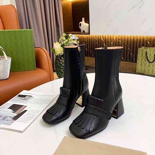 women saddle designer buckle middle heel ankle boots shoes winter bootes ladies girls silk cowhide leather high womens flat ankled boot, Black
women saddle designer buckle middle heel ankle boots shoes winter bootes ladies girls silk cowhide leather high womens flat ankled boot, Black