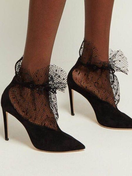dress shoes black lace women's shoes, stiletto heels, autumn and winter mature style short boots are exclusively available worldwide
dress shoes black lace women's shoes, stiletto heels, autumn and winter mature style short boots are exclusively available worldwide