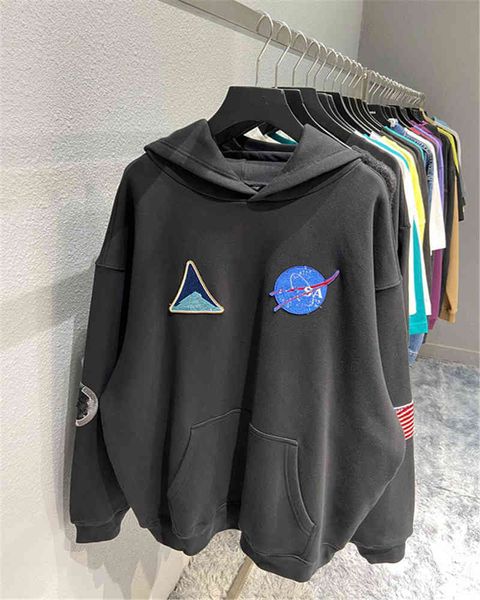 men's hoodies & sweatshirts high version 21fw autumn winter hooded embroidery nasa print ins men's and women's fleece hoodie, Black
men's hoodies & sweatshirts high version 21fw autumn winter hooded embroidery nasa print ins men's and women's fleece hoodie, Black
